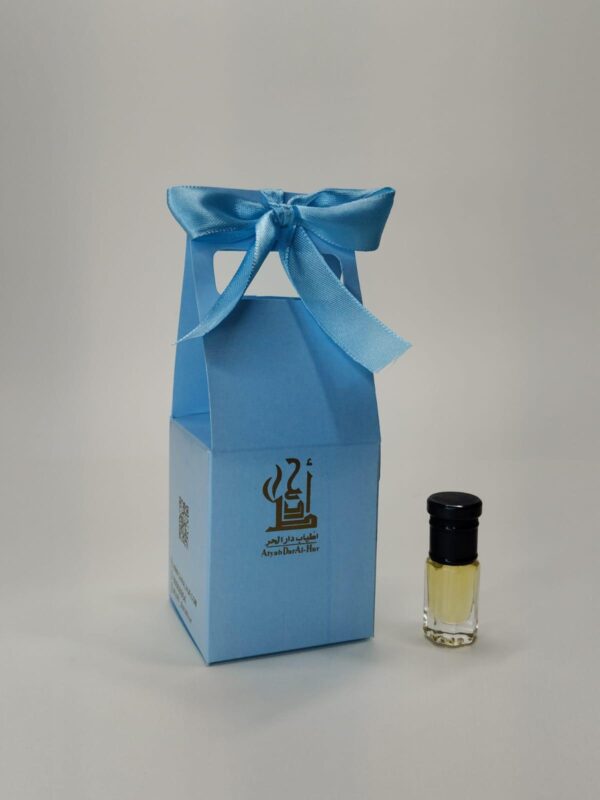 Oud oil, rose, and French quarter tola - Image 5